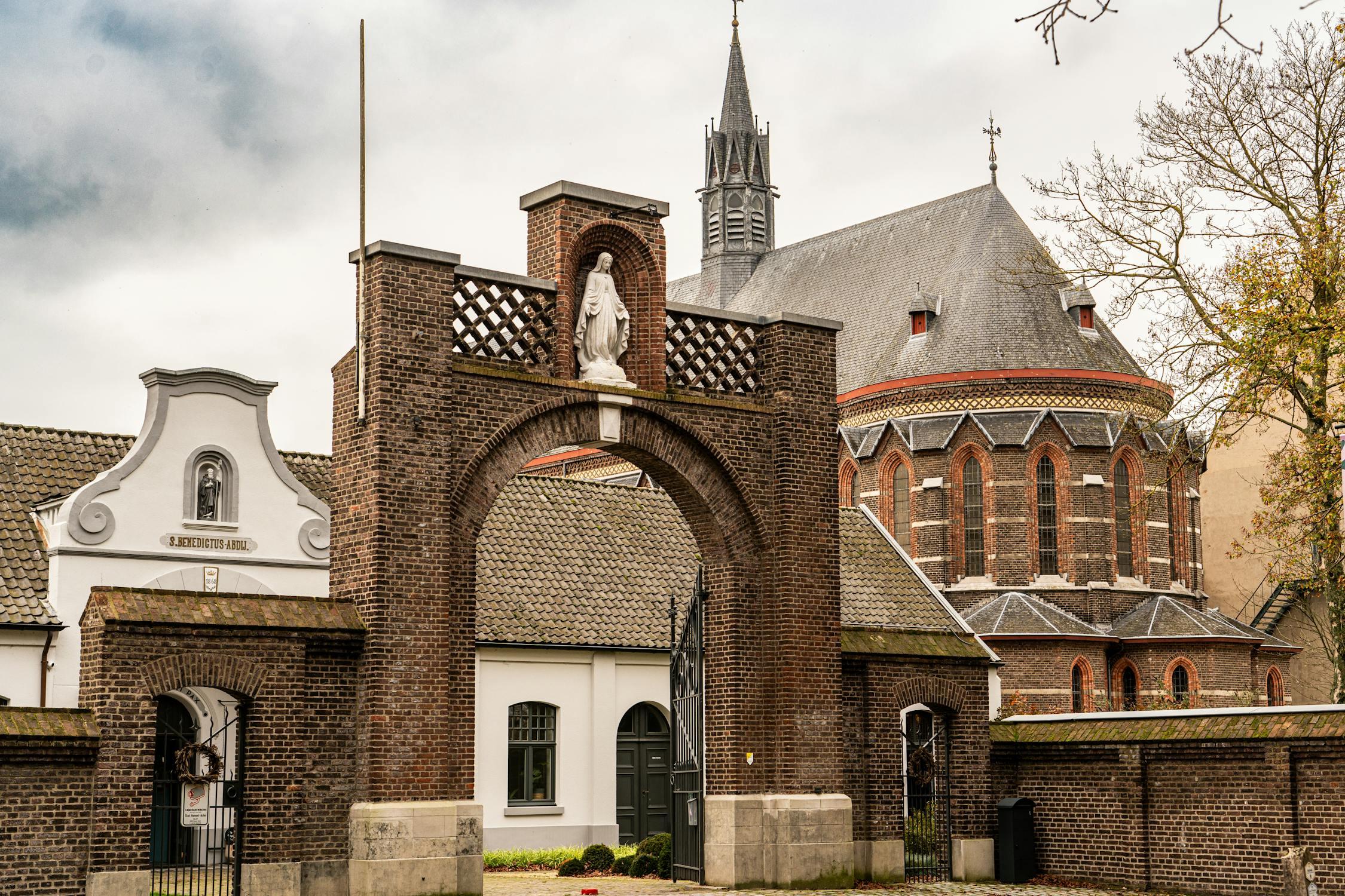 kerk Hamont-Achel